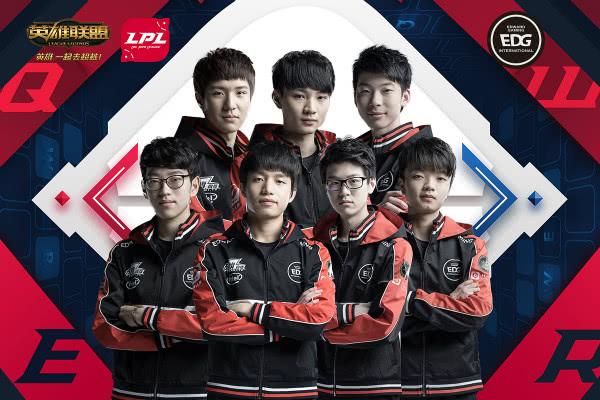 以及队友的 以及队友的