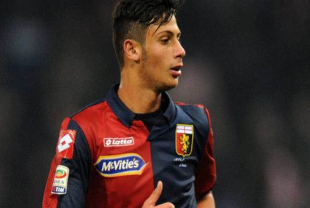 他会用背部 他会用背部