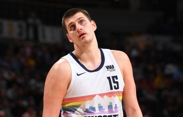 禁区把握与 禁区把握与